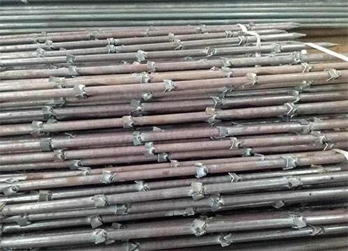 延吉隧道钢花管